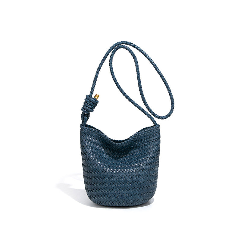 新款复古手工编织包包女时尚潮流单肩斜跨包小众设计高级感水桶包