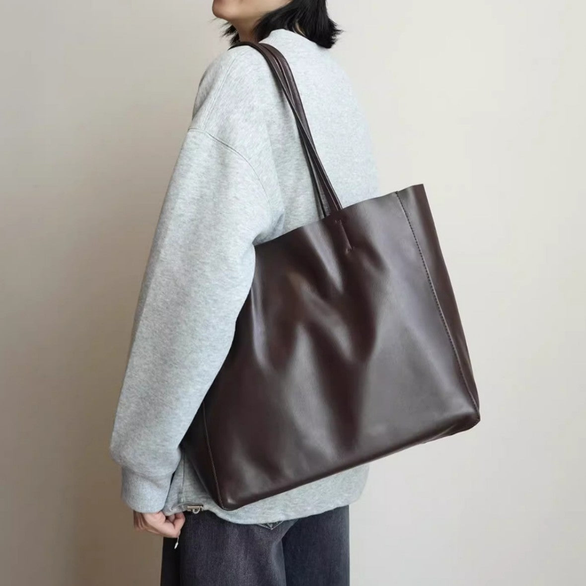 韩版大容量通勤包妈咪购物包牛皮简约真皮托特包单肩斜跨笔记本包