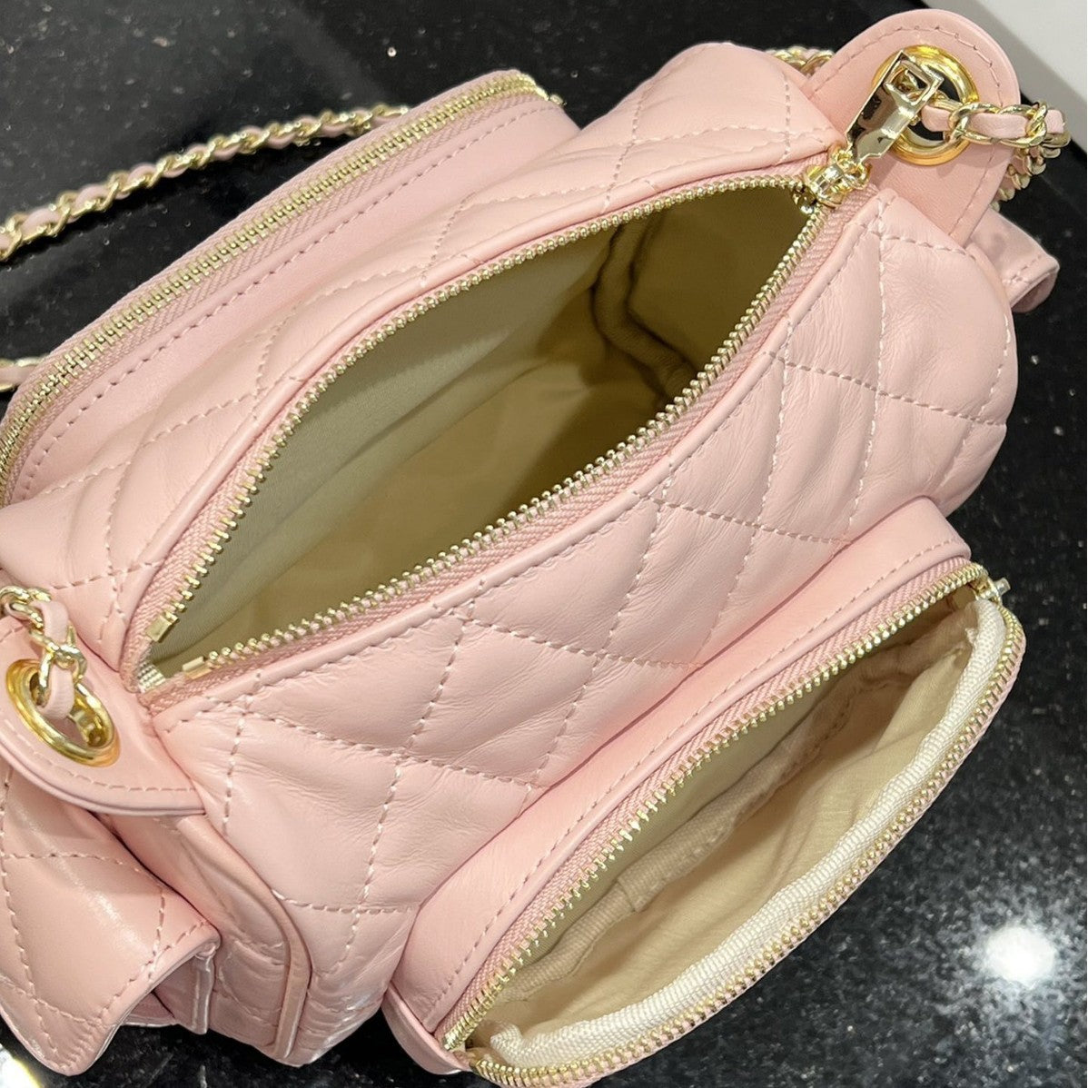 24k小香风菱格链条多口袋相机包羊皮单肩斜挎女包保龄球包炸药包