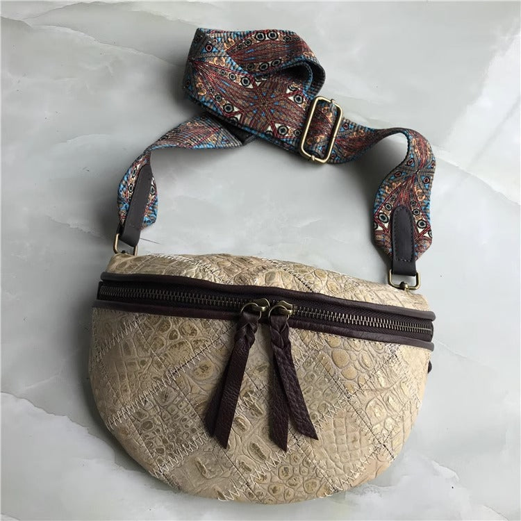 出口法国外贸真皮复古胸包欧美时尚百搭斜跨包腰包女酷包直播代发