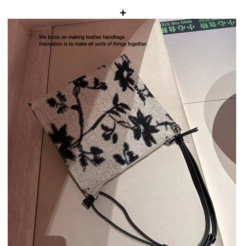 新中式国风洋气大容量包包女2024新款夏季上班通勤斜挎单肩托特包