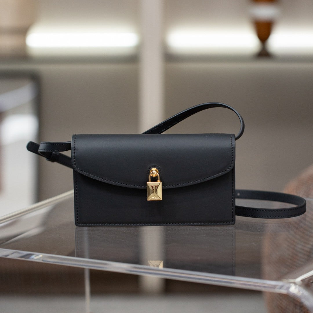 跨境新款小方包婚包红色小众洋气手提包单肩斜挎包高级感包包女潮