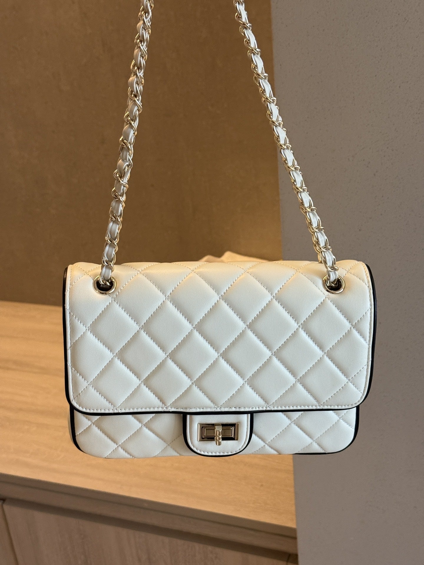 2025夏季新款菱格绣线单肩包小众百搭小香风链条包洋气小方包女包