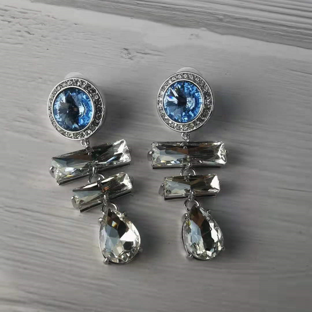 缪家新款蓝色耳环女水晶长款梯形水滴粉蓝色满钻超闪气质耳坠耳钉