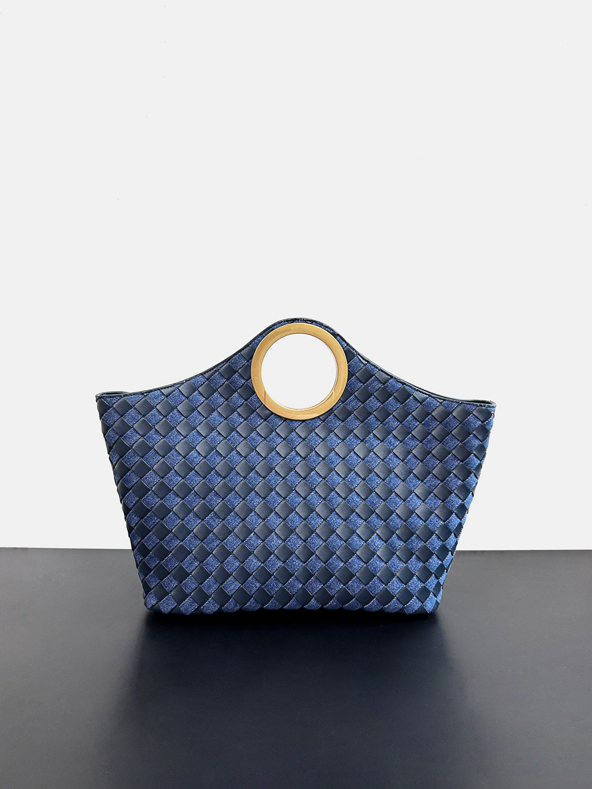 圆环手提包高级感菜篮子水桶包新款牛皮时尚通勤托特包斜挎肩包包