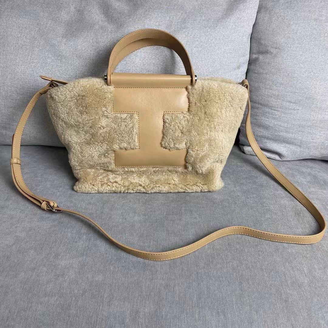 包包女2023秋冬新品网红撞色复古牛皮羊毛大容量托特包单肩斜挎包