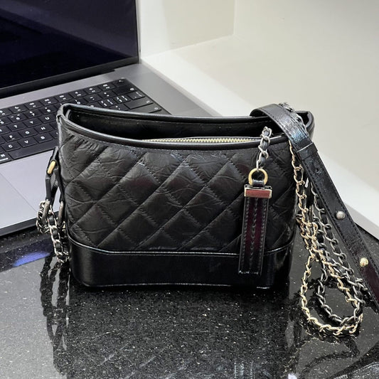 斜挎包女时尚潮流小香风菱格双挎链条包百搭流浪包通勤风微商代发