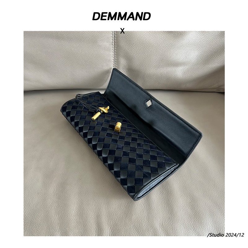 2024高级感真皮通勤法棍包秋冬百搭斜挎包女大容量菱格编织腋下包