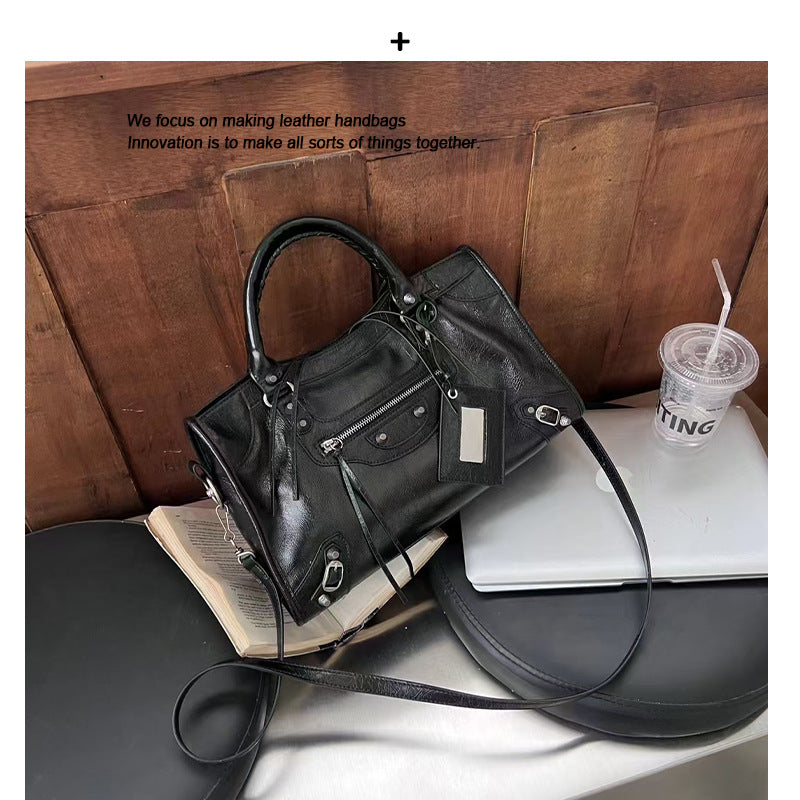 复古黑色手提机车包包女2024新款高级感时尚辣妹女小众单肩斜挎包