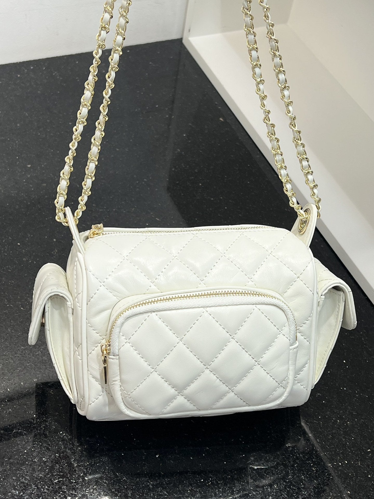 24k小香风菱格链条多口袋相机包羊皮单肩斜挎女包保龄球包炸药包