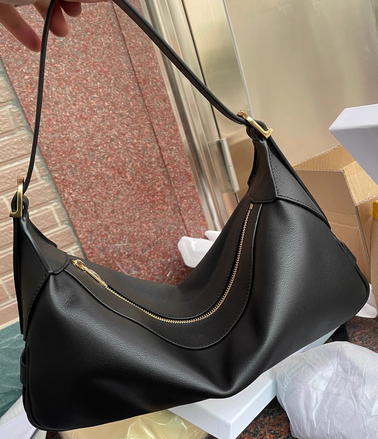 romy法式慵懒松弛感通勤包百搭真皮凯旋门女包大容量月牙饺子包女