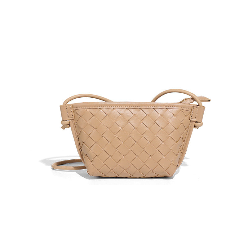 夏季新款马卡龙斜跨女包迷你可爱手工编织包休闲单肩菜篮子饺子包