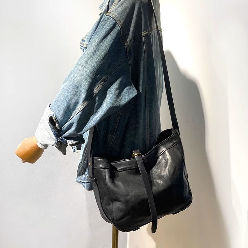 很拽的冷淡风~复古真皮单肩女包斜挎包休闲牛皮大包男女纯皮包潮