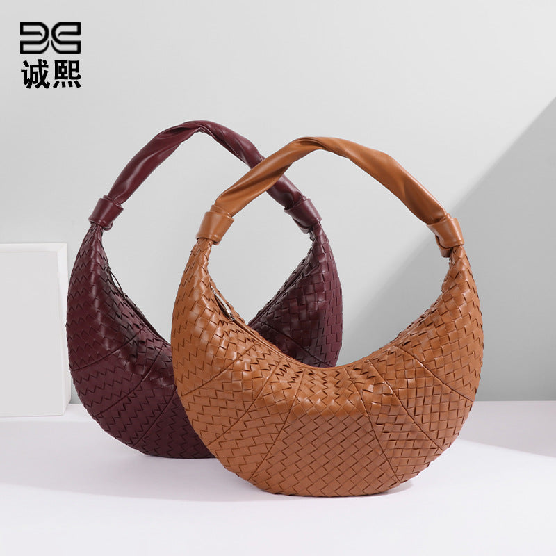 软面定制高级感手工编织包包女时尚单肩月牙包跨境纯色手拎新月包