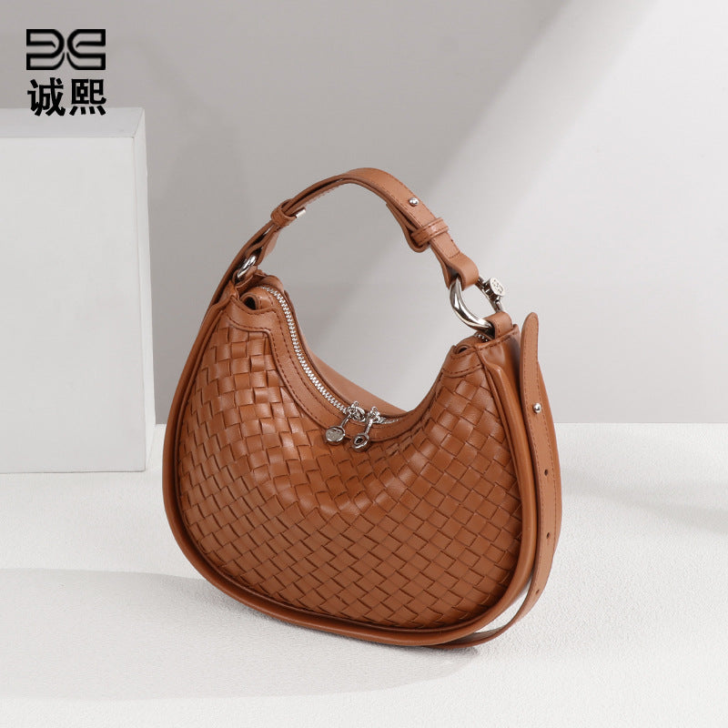 高级感单肩腋下包2025新款月牙包小众百搭双拉斜挎饺子包手拎女包