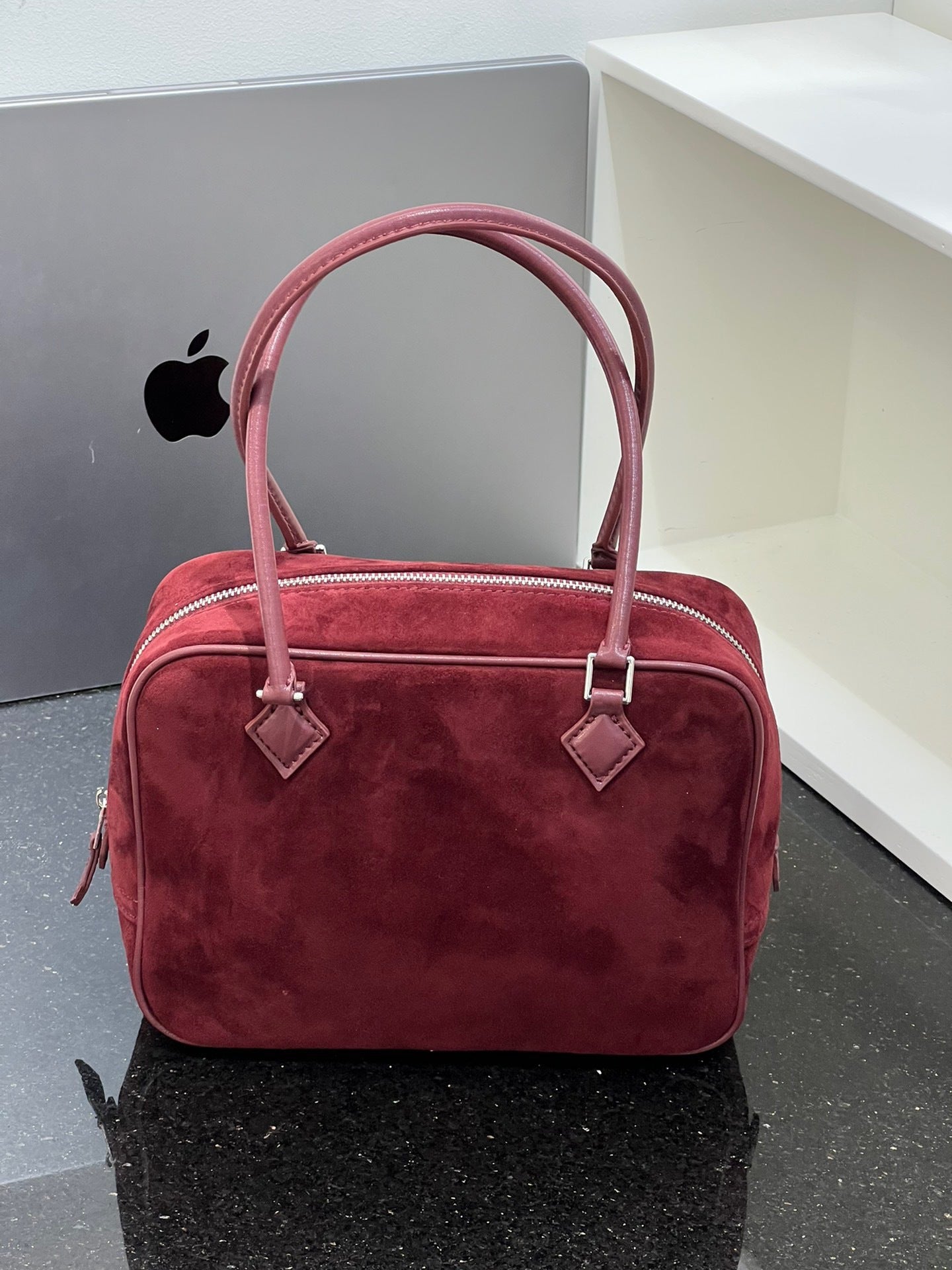 手提小方包包女2024新款美拉德复古高级质感小众单肩斜挎保龄球包