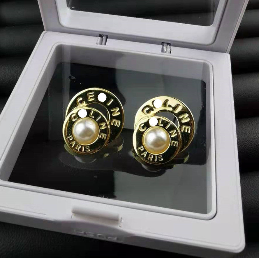 赛家新款法式双层帽子纽扣耳环气质欧美复古时髦饰品珍珠耳钉女