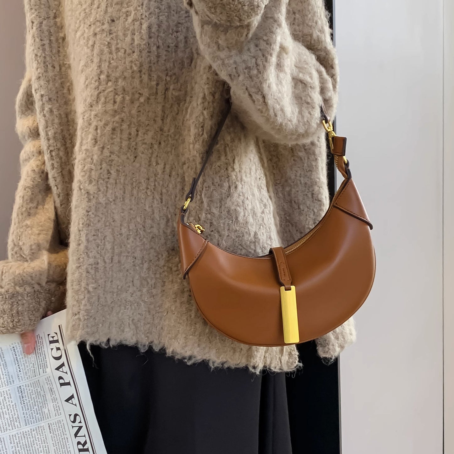 郑秀晶ins潮月牙包包马鞍女包斜挎单肩手提高级感腋下可颂包代发