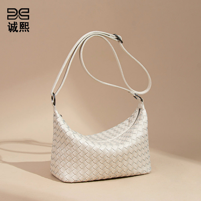 2025新款时尚小众腋下编织女包休闲纯色手提包潮流单肩斜挎饭盒包