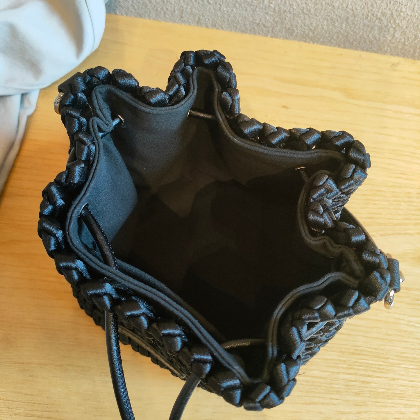 水桶包小包2024夏新法式小众高级感手工编织手提单肩斜挎包真皮女