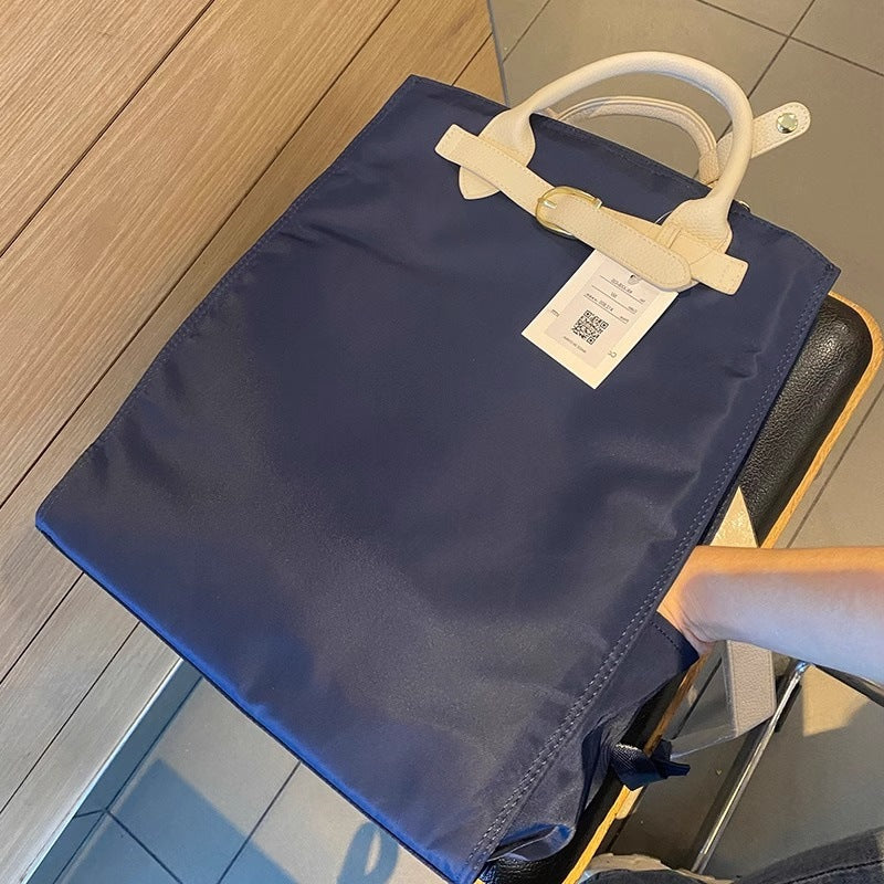 一眼贵气 超高级双肩气质女背包牢固~防泼水超轻巨美 直播代发