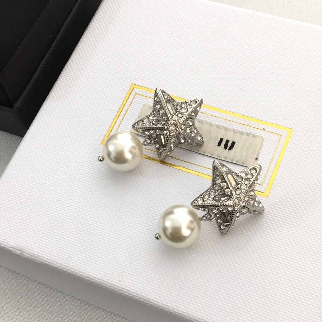 缪家新款五角星珍珠耳环镶钻星星形耳钉高级感气质网红同款耳饰