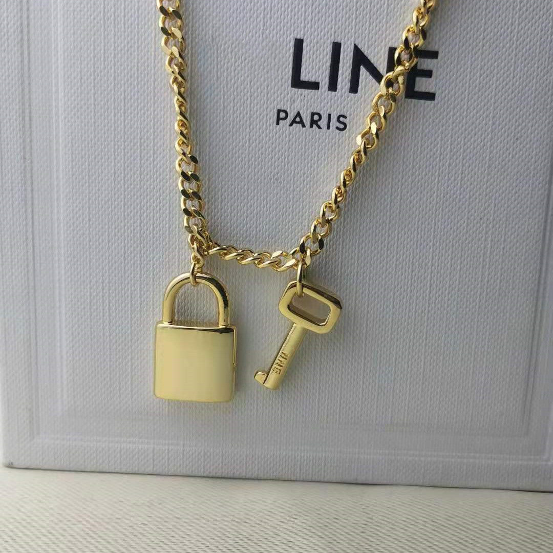 赛家新款锁头钥匙吊坠项链个性金色镀金朋克风高级感粗链条锁骨链