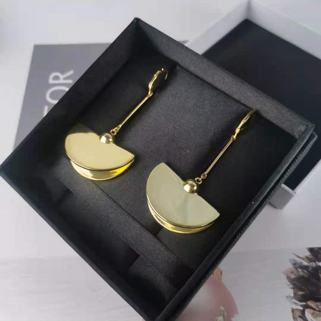 赛家新款celi折叠圆片垂吊耳环几何设计感半圈长款耳圈时髦大方