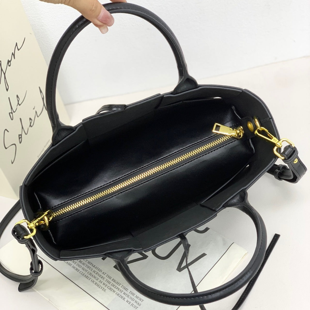 大容量编织手提包包女2024新款高级质感单肩腋下包时尚通勤托特包