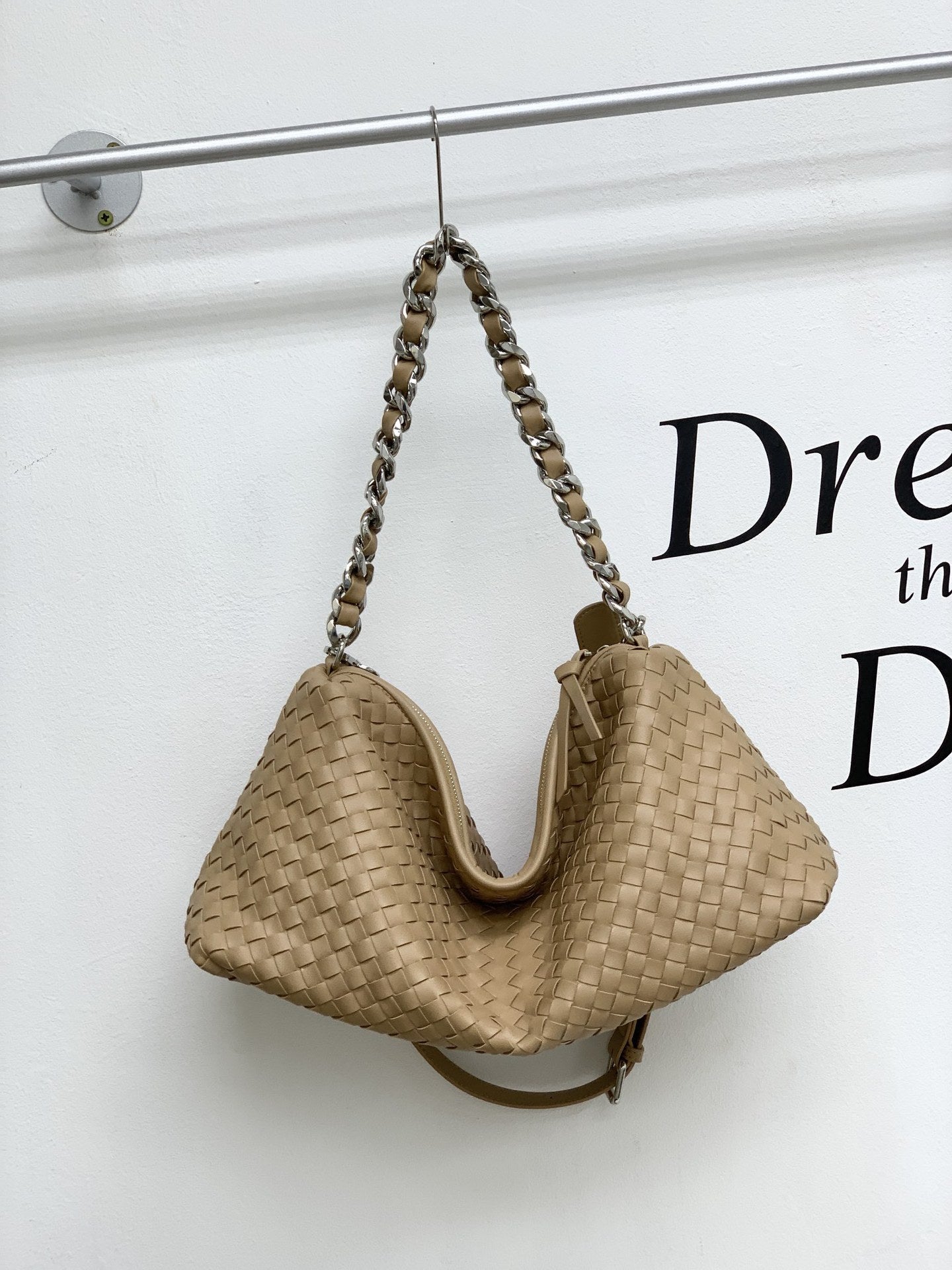 新款法棍腋下时尚潮流百搭单肩包手工编织高级感大容量通勤斜挎包