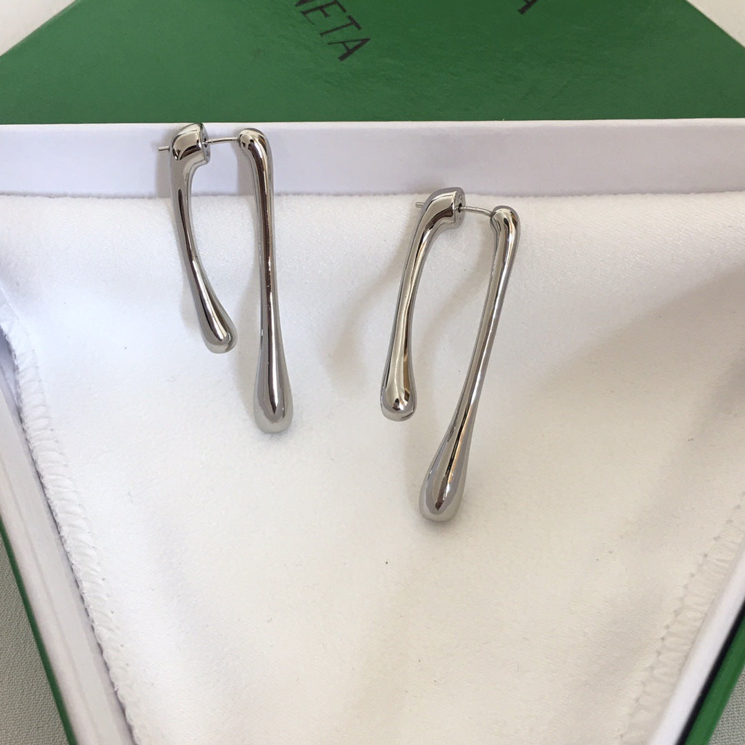 BV风22新款条形耳钉女个性高级感气质港风黄铜镀金长款几何耳环