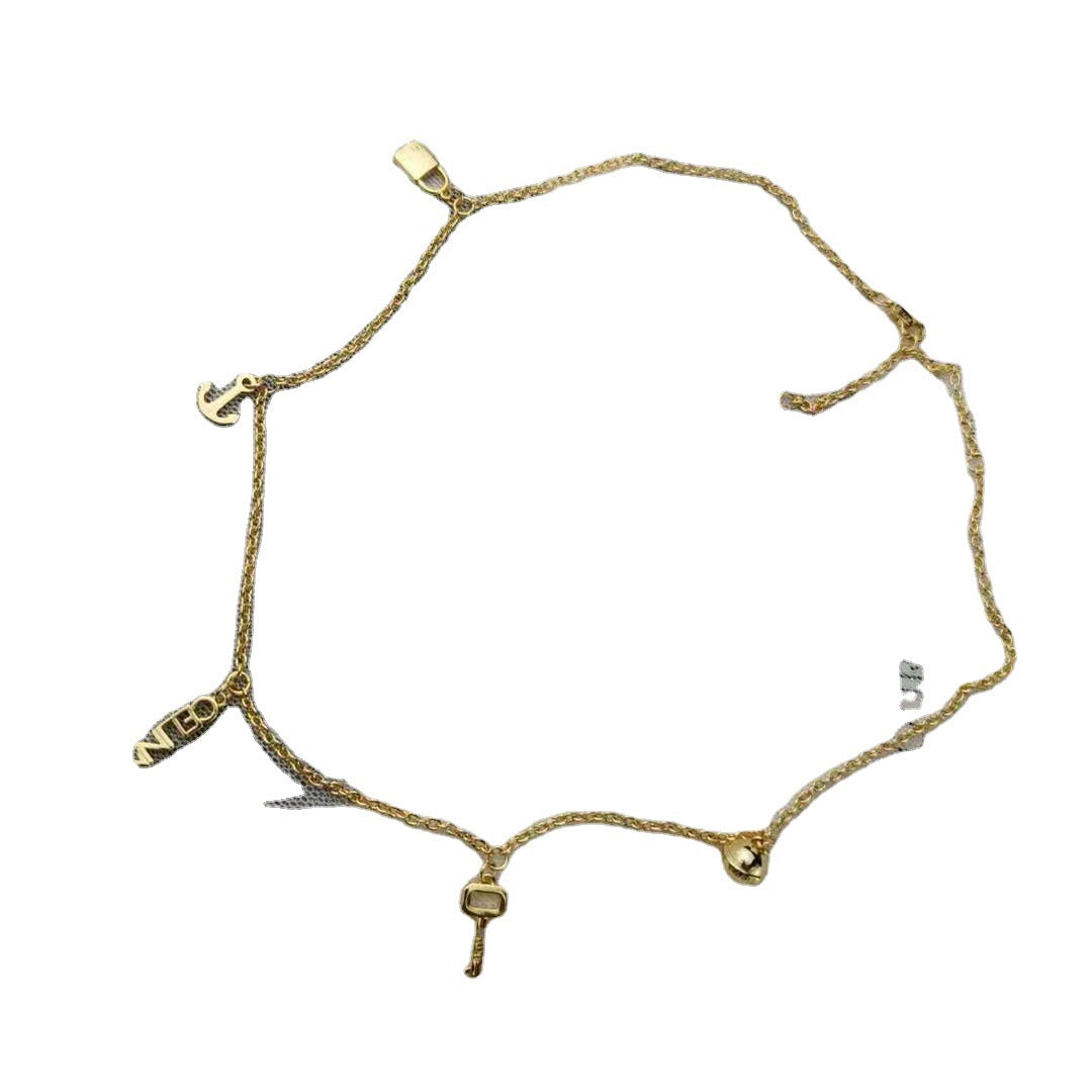 赛家新款钥匙锁头字母项链女船锚小金球吊坠高级感气质流苏锁骨链