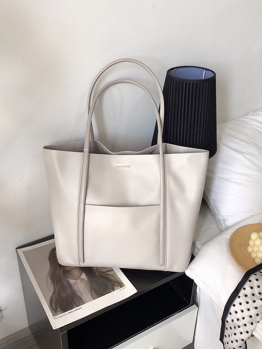 小众托特包女大容量 黄牛皮头层自然摔 上班通勤包高级感牛皮大包