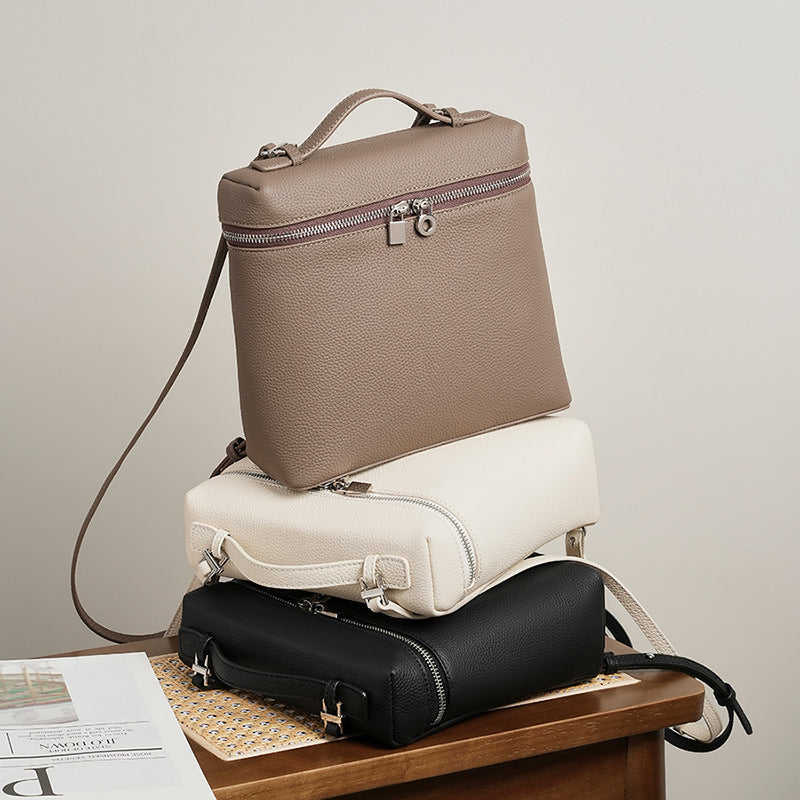 头层牛皮piana背包真皮女包旅游大容量书包女2023新款时尚双肩包