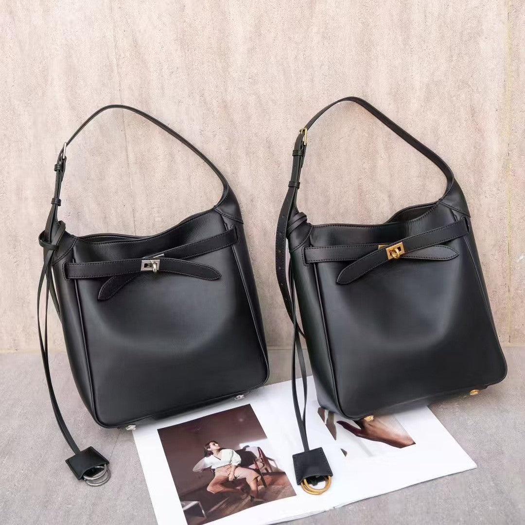 锁扣托特包水桶包2025新款大容量复古通勤单肩斜挎高级感腋下女包