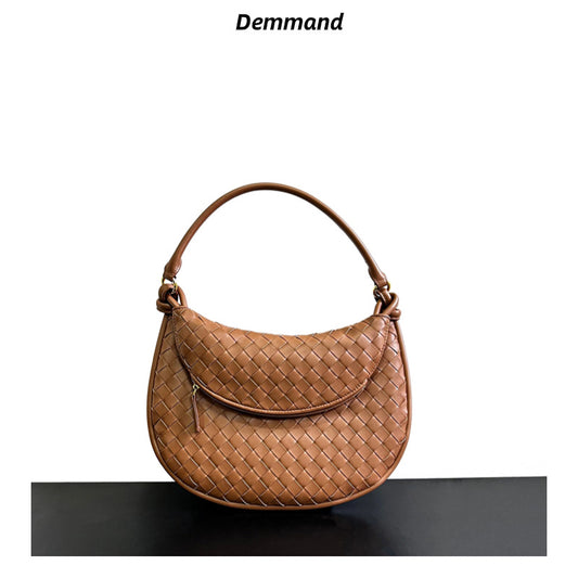 新月包斜挎包女2023新款高级感小众饺子包软皮单肩真皮时尚腋下包