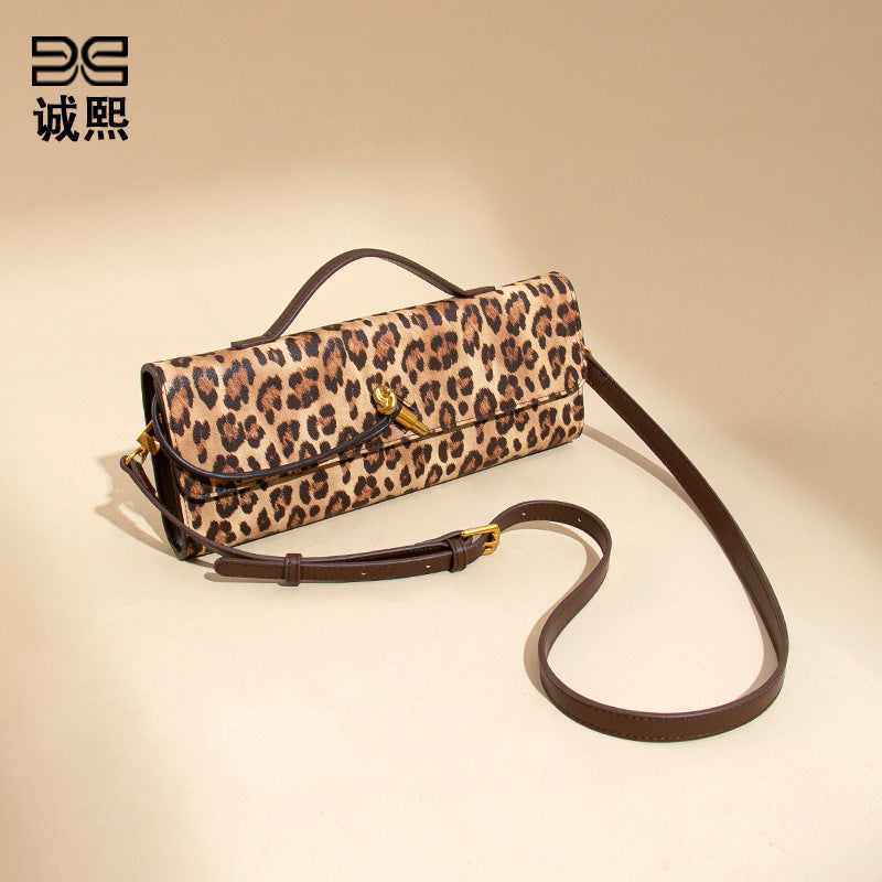 跨境复古手拿女士晚宴包豹纹横款单肩斜挎包时尚晚装包新品法棍包