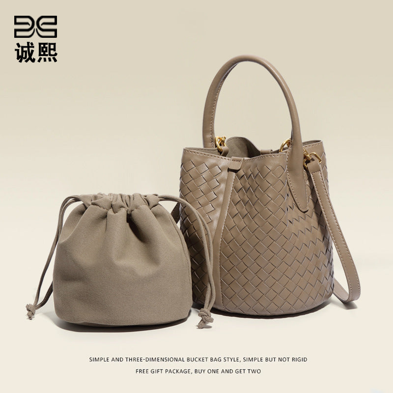 厂家新款手工编织包包潮流百搭纯色子母水桶包女士休闲单肩斜挎包
