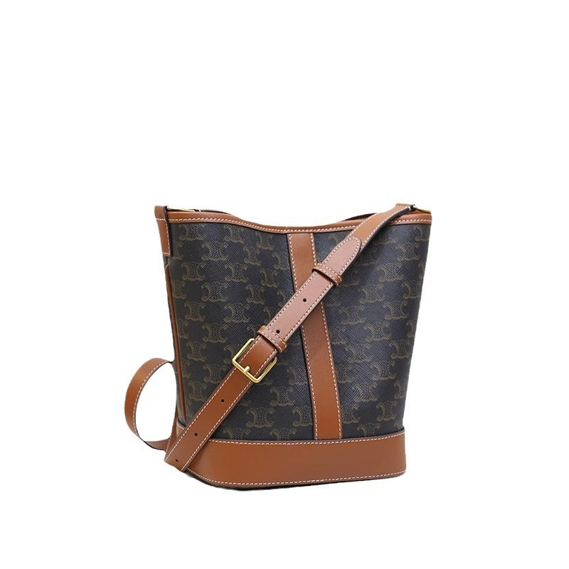 凯旋门水桶包2023新款秋冬老花大容量水桶包斜挎包真皮复古通勤包