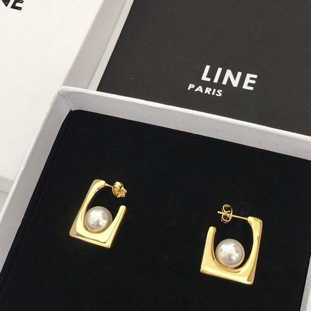 赛林家22新款几何型方框珍珠耳钉女式光身高级感气质港风金色耳环