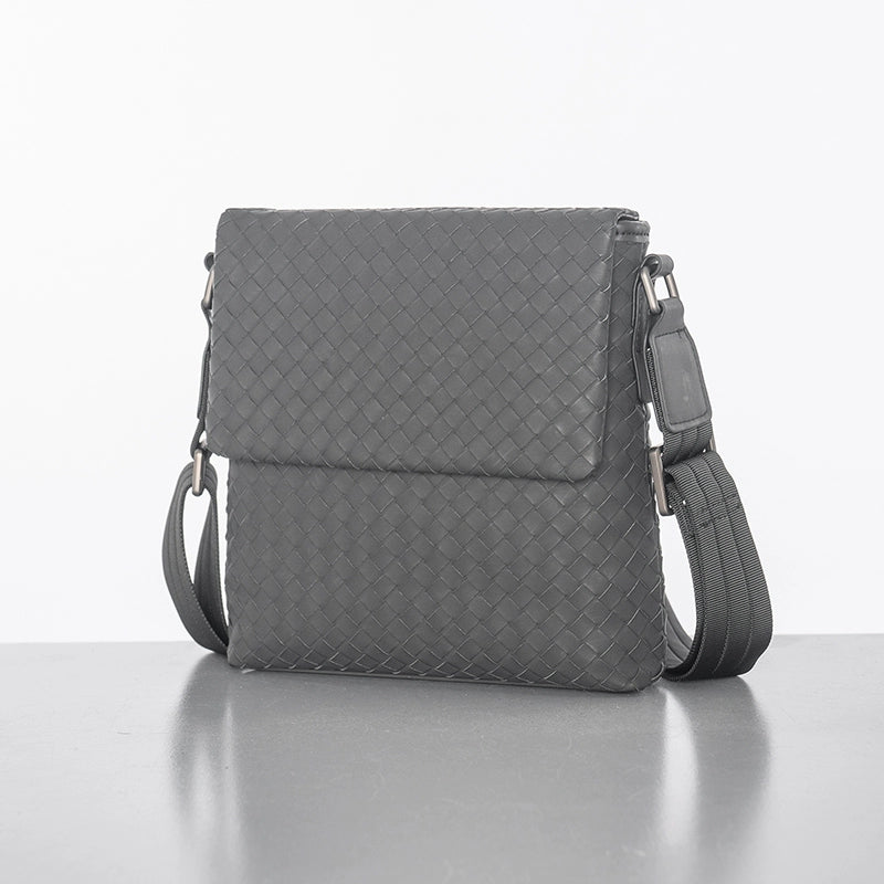 X&BV男士单肩包真皮休闲商务竖款翻盖编织小背包男包斜跨包潮牌包