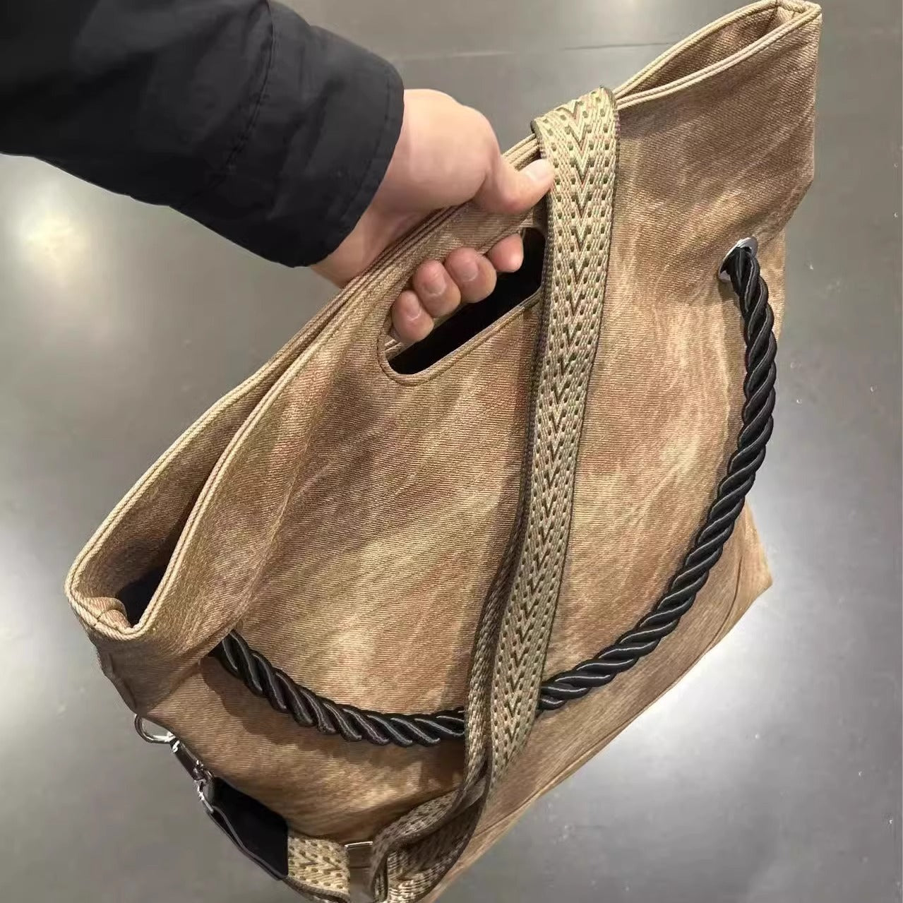 韩版扎染慵懒风软皮大容量通勤单肩包复古邮差斜跨托特包电脑包