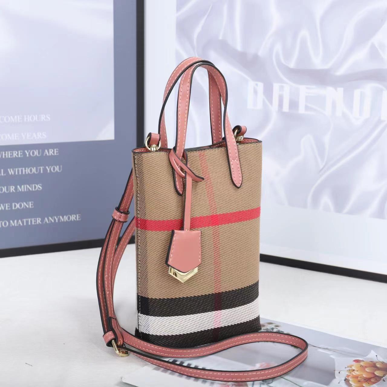 手机包女网红美拉德 轻便手提斜挎包超火放装小包包迷你高端秋冬