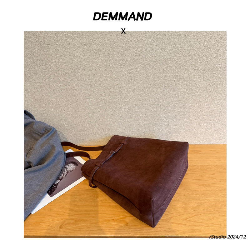 磨砂复古包包女大容量2024新款秋冬休闲单肩手提包上班通勤托特包