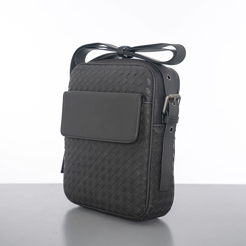 X&BV真皮男包单肩包新款编织竖版潮流商务休闲男士包包斜挎包背包