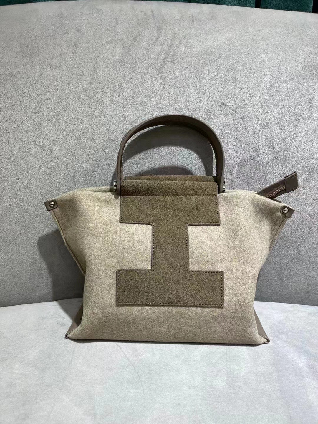 小众设计托特包2023新款百搭头层牛皮手提包高级感真皮单肩斜挎包