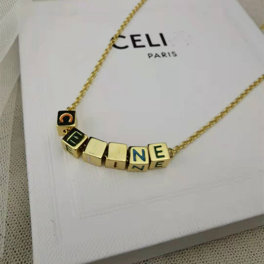 赛家新款字母方块项链手链女高级感时尚气质celi骰子锁骨链手链