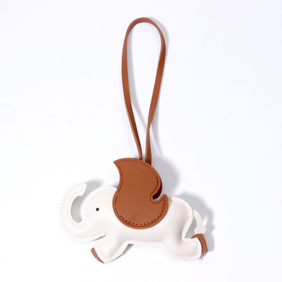 工厂批发定制时尚热销牛角包扣仿真皮挂饰挂件钥匙扣装饰品包包挂