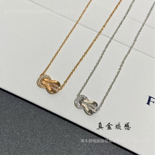 V金高版费雷德半钻8字扣项链小号8字马蹄扣手链不掉色厂家直销