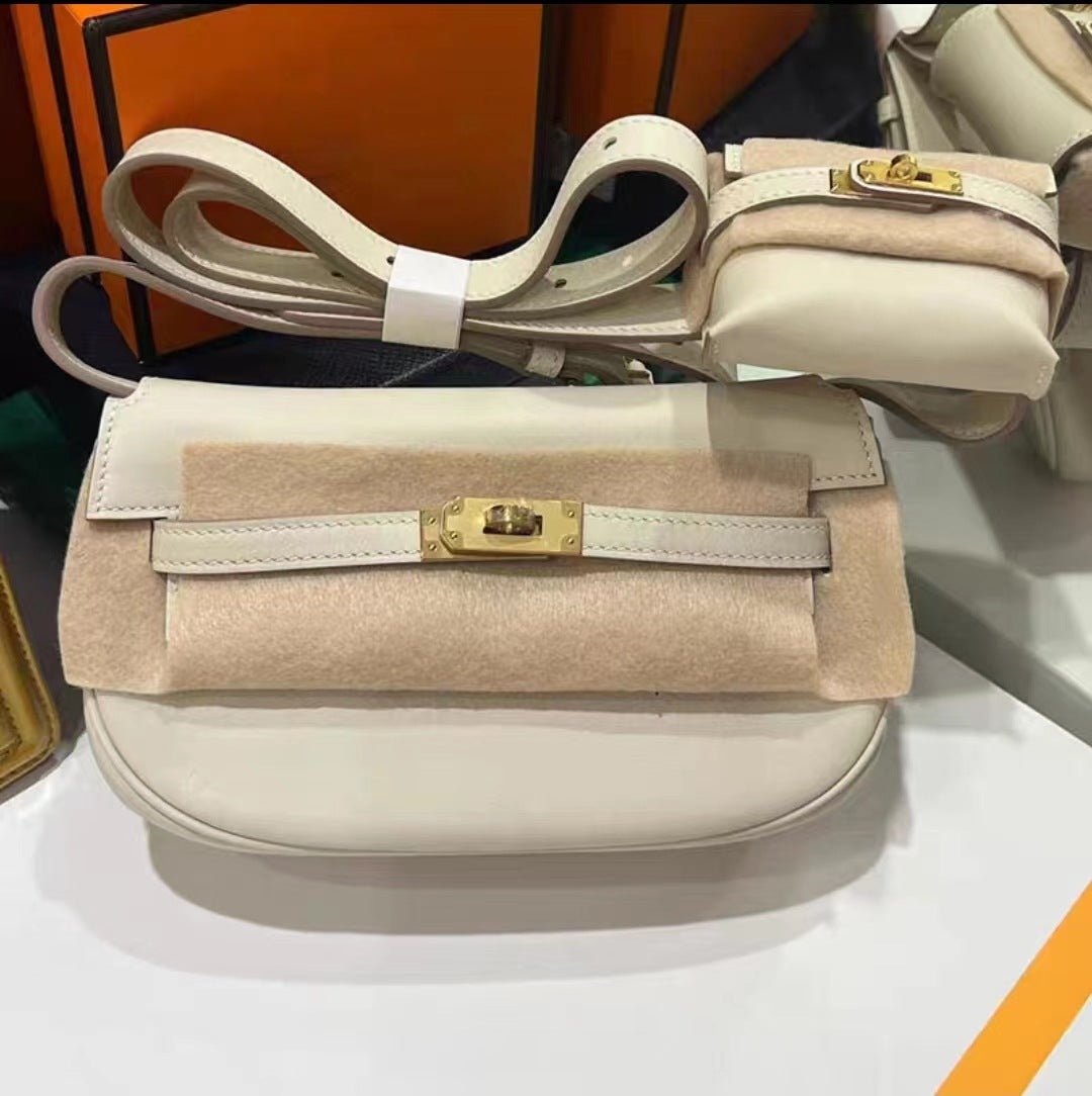 2024新款网红同款凯莉汤圆包饺子包迷你单肩斜挎真皮女腰包马鞍包